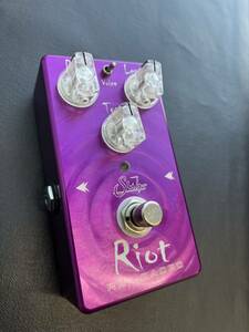 Suhr Riot Distortion Reloaded ギター　エフェクター　ディストーション 