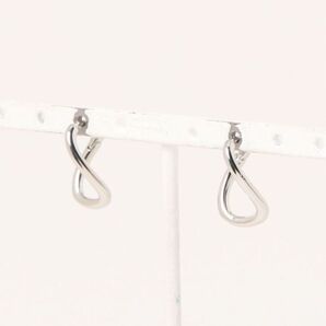 ネジリフープピアス