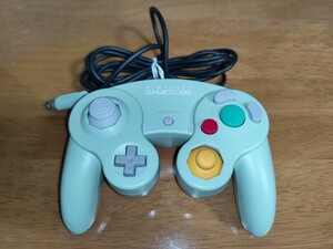 中古　送料無料　ゲームキューブ　コントローラー　テイルズオブシンフォニア　シンフォニックグリーン?　限定　任天堂 　GAMECUBE 