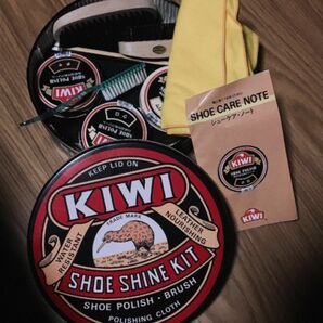KIWI SHOE SHINE KIT 靴磨き セット　スニーカー　革靴　レザー 製品