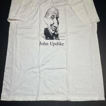 90s ヴィンテージ 偉人 tシャツ dead stock デッドストック Largely Literary John Updike art アート _画像4