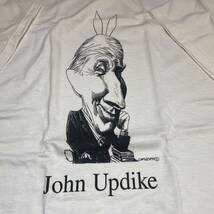 90s ヴィンテージ 偉人 tシャツ dead stock デッドストック Largely Literary John Updike art アート _画像5