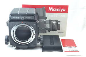 未使用に近い マミヤ Mamiya RB67 Pro SD 中判カメラ ボディ ウエストレベルファインダー 回転式アダプター #5359