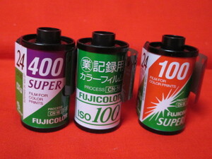 ★フジカラー　 SUPERIA 100 24枚撮 　CN135　CN16　ISO100　400 SUPER　ネガカラーフィルム　スペリア FUJICOLOR 新品　3本セット