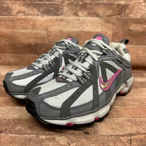 美品 Nike ナイキ ACG ウォーキングシューズ スニーカー 24.5cm