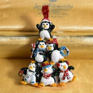 ヴィンテージ クリスマス ペンギンのツリーのブローチ アメリカ購入品