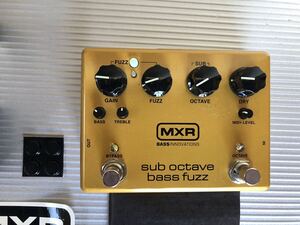 MXR M287 SUB Octave ．Bass fuzz