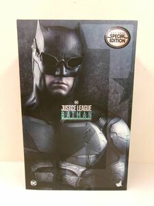 #s36【梱100】ホットトイズ SPECIAL EDITION 1/6 DC JUSTICE LEAGUE バットマン TACTICAL BATSUIT Ver. フィギュア