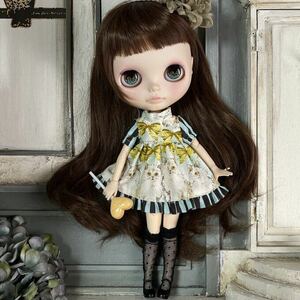 ブライスさんのおでかけコーデ　ねことミント　* アウトフィット * 洋服 * Blythe * ブライス サイズ * outfit *