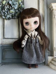 ブライスさんのお洋服　フレンチブルドッグ+オーバカード* アウトフィット * 洋服 * Blythe * ブライス サイズ * outfit *