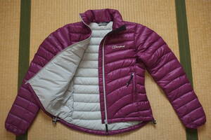 berghaus DOWN 700 ダウンジャケット size 8 新品同様