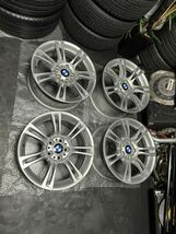 BMW F10 F11 5シリーズ Mスポーツ 純正ホイール 18インチ 8J＋30 9J＋44 PCD120 5穴 ハブ径約72.5ミリ スタッドレス用かサマータイヤ用に_画像1