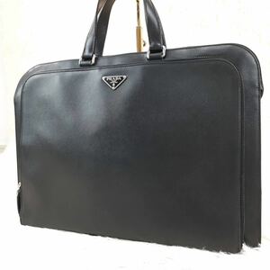 1円〜【極美品】PRADA プラダ　ビジネスバッグ　ブリーフケース　サフィアーノレザー　三角ロゴ　A４収納　ブラック