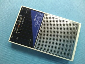 HITACHI 　FM/AMポータブルラジオ KH-1300　日本製★ジャンク