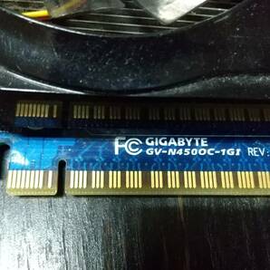 GIGABYTE 1GB GV-N45O 0C-1GI DVI HDMI PCI-Express グラフィックカードの画像2