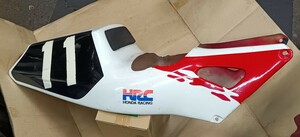 VFR400R NC30 RVFタイプ 社外 FRP シートカウル テールカウル テールランプ付き