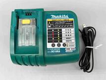 W5037　マキタ 純正 makita 急速充電器 DC18RC_画像1