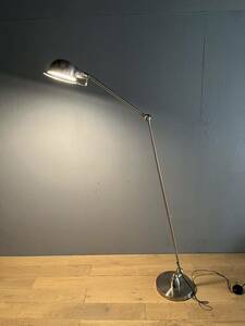 HERMOSA　ハモサ　TURKU FLOOR LAMP L　トゥルクフロアランプL　シルバー　間接照明　インダストリアル　可動式　フットスイッチ