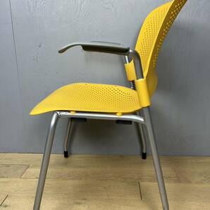 Herman Miller ハーマンミラー Caper Stacking Chair ケイパースタッキングチェア イエロー 2004年製 ④の画像3