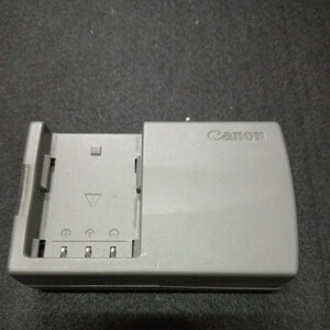 Canon バッテリーチャージャー 充電器 CB-2LT