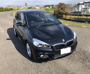 【ディーゼル車】★BMW 218D★MスポーツPKG★純正ナビ・Bカメラ★ミラーETC★パワーバックドア★車検付き★個人出品★名古屋市