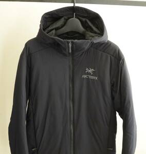 美品 ARC''TERYX Atom AR HOODY アークテリクス フーディー アトム size XS 黒