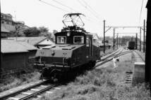 (B23)154 写真 古写真 鉄道 鉄道写真 電気機関車 3021号 渋谷-桜木町 蒸気機関車58681昭和38年頃 フィルム 変形 白黒 ネガ まとめて 6コマ _画像5