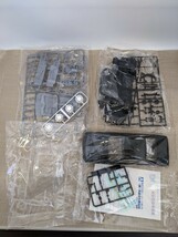 未組立品 あぶない刑事　YOKOHAMA CITY COPS STORY　港302　1/24　覆面パトカー アオシマ_画像5