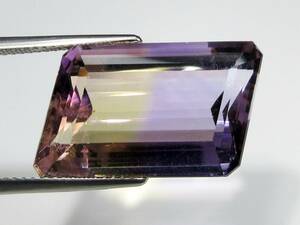 ルース アメトリン 19.7ct 19.3*13.1 シロクマさんのおまけ付