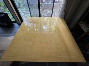 シカモア　木目の美しい　センターテーブル