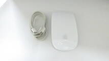 Apple　純正　Magic Mouse 2 ワイヤレスマウス　A1657　ライトニングケーブル付　中古動作品　_画像1