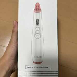 毛穴吸引器　美顔器　