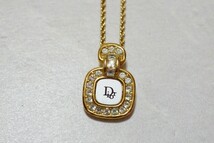 x33 Christian Dior/クリスチャンディオール ペンダント ネックレス 海外 ブランド ヴィンテージ アクセサリー ビンテージ Dior 装飾品_画像2