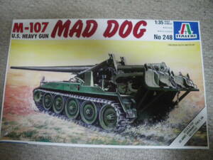 ITALERI　イタレリ　1/35　M-107 マッドドッグ 自走砲戦車　M-107 U.S. HEAVY GUN MAD DOG　155mm砲　未組立　海外メーカー　郵送、同梱可