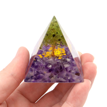 オルゴナイト ピラミッド 招財樹 ツリー 天然石 さざれ アメジスト ペリドット 幅 約5cm orgonite pyramid 置物 パワーストーン_画像5