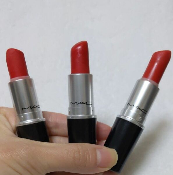 MACの赤系、レッド系 口紅　お徳用の3本セット リップスティック