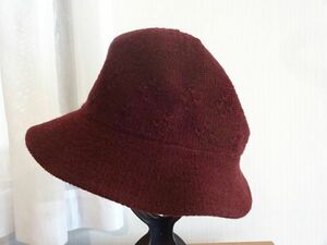 ◎ ウルシハラ ◎ レディース・婦人用　クロッチェ　紅色帽子　サイズ５６cm　スタイルハット キャップ　帽子