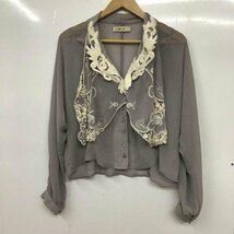 MIIA 7号 ミーア シャツ、ブラウス 長袖 3123-088-8 レース ビーズ ショート丈 Shirt Blouse 灰 / グレー / 10072550_画像1