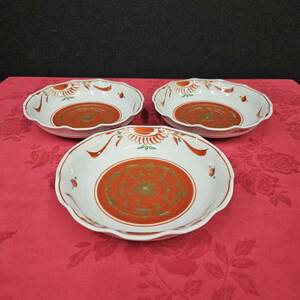 レトロ　たち吉 橘吉 煮物鉢 中鉢　和食器 3枚セット 赤絵　サイズ約直径17cm高さ4cm　ep-222
