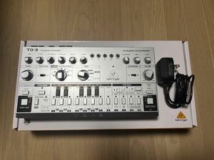 BEHRINGER ベリンガー TD-3-SR ベースシンセサイザー