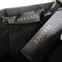 未使用品 ヴェルサーチ ヴェルサーチェ VERSACE タグ付き テーパードパンツ ウール 羊革 ジッパーフライ 総柄 黒 ブラック 38 レディース_画像5