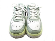 ナイキ NIKE AIR FORCE 1 07 LV8 エアフォース1 スニーカー DZ2522-001 グレー 28 QQQ メンズ_画像2