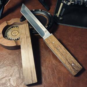 高品質 木鞘ナイフ D2鋼刃 和式小刀 伝統工芸　日本刀型 キャンプ　アウトドア　釣り 野外登山