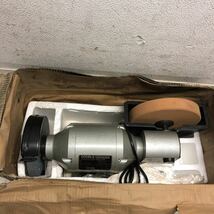 (J603) 保管品　新興製作所 DOUBLE GRINDER ダブルグラインダー 研磨機 SDG-193F 電動工具　箱劣化と汚れ！_画像3