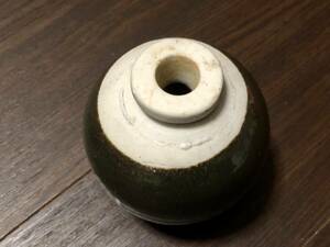 (電流) 黒瀬戸　海軍　陶器製　四式手榴弾　一輪挿し