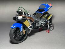 ★ハセガワ 1/12 Team Telefonica Movistar チーム テレフォニカ モビスター Honda NSR250 ♯74 DAIJIRO KATO 加藤 大治郎 (完成品)_画像9