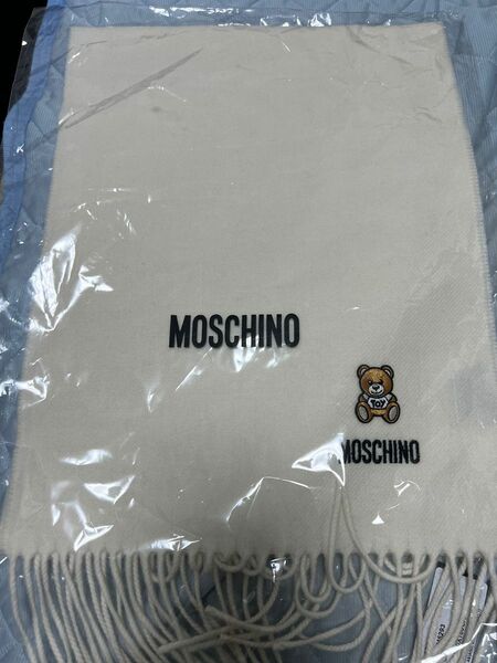 マフラー　MOSCHINO ホワイト　新品未使用品