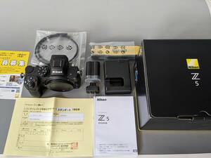 Nikon Z 5 ボディ ショット数220くらいです