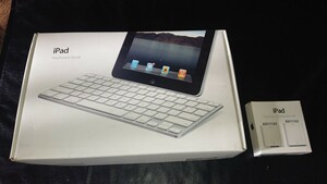 【セット】Apple iPad Keyboard Dock (キーボードドッグイヤー)＋ ipad camera connection kit (カメラ コネクションキット)