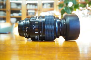 AF Micro Nikkor 105mm F2.8D ニコン用　マクロレンズ